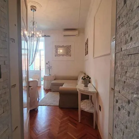 Apartament In 15142 Lovran