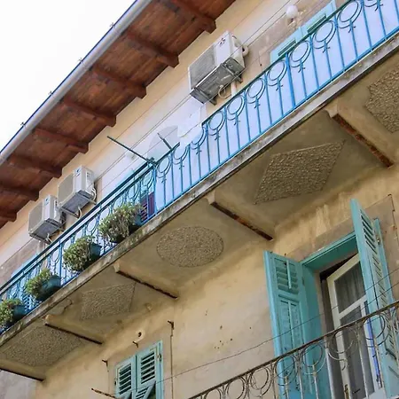 In 15142 Apartament *